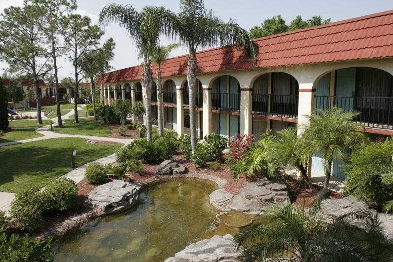 Maingate Lakeside Resort Four Corners Екстер'єр фото