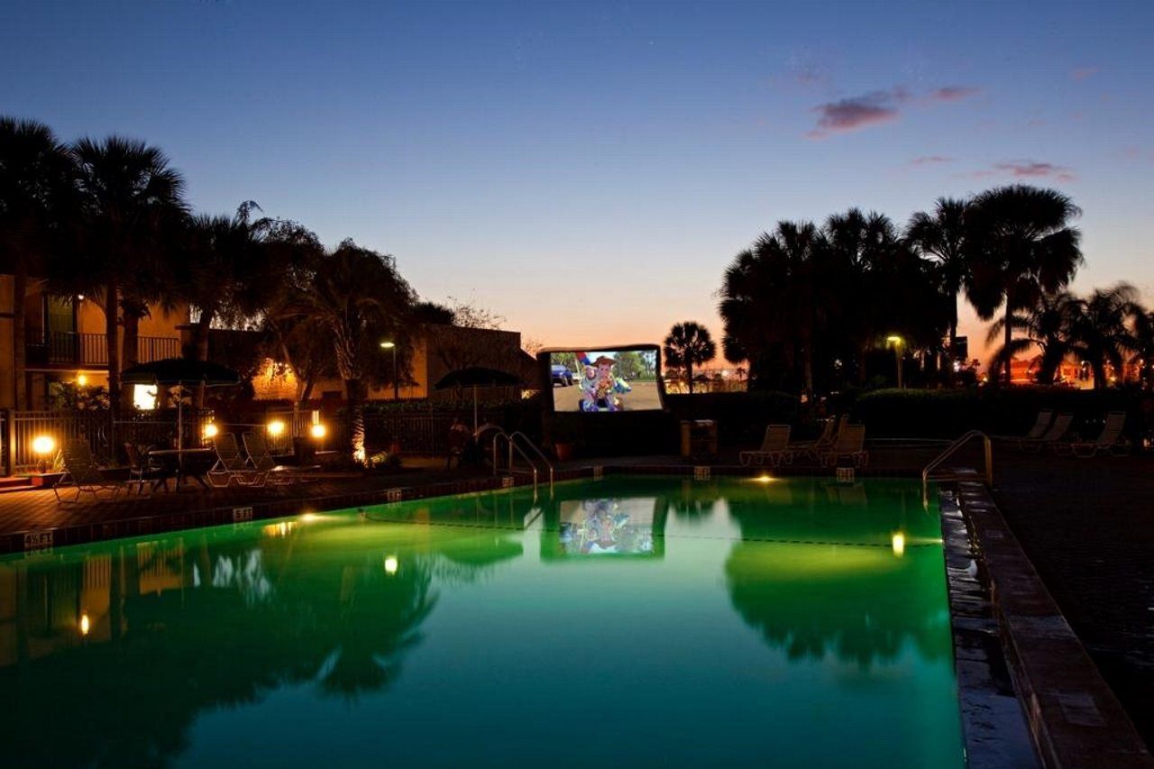 Maingate Lakeside Resort Four Corners Екстер'єр фото